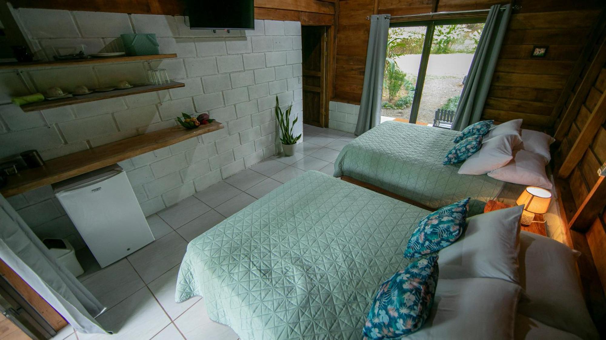 Eden Organic Farm & Bungalows La Fortuna Chambre photo